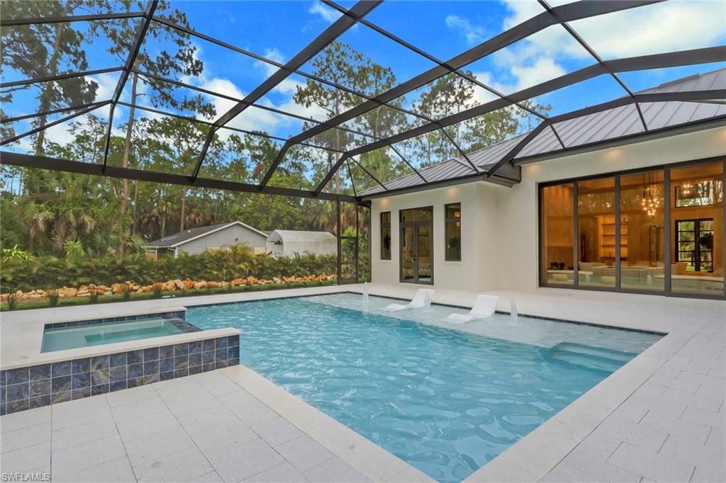5025 Boxwood Way, Naples, FL 34116 Photo
