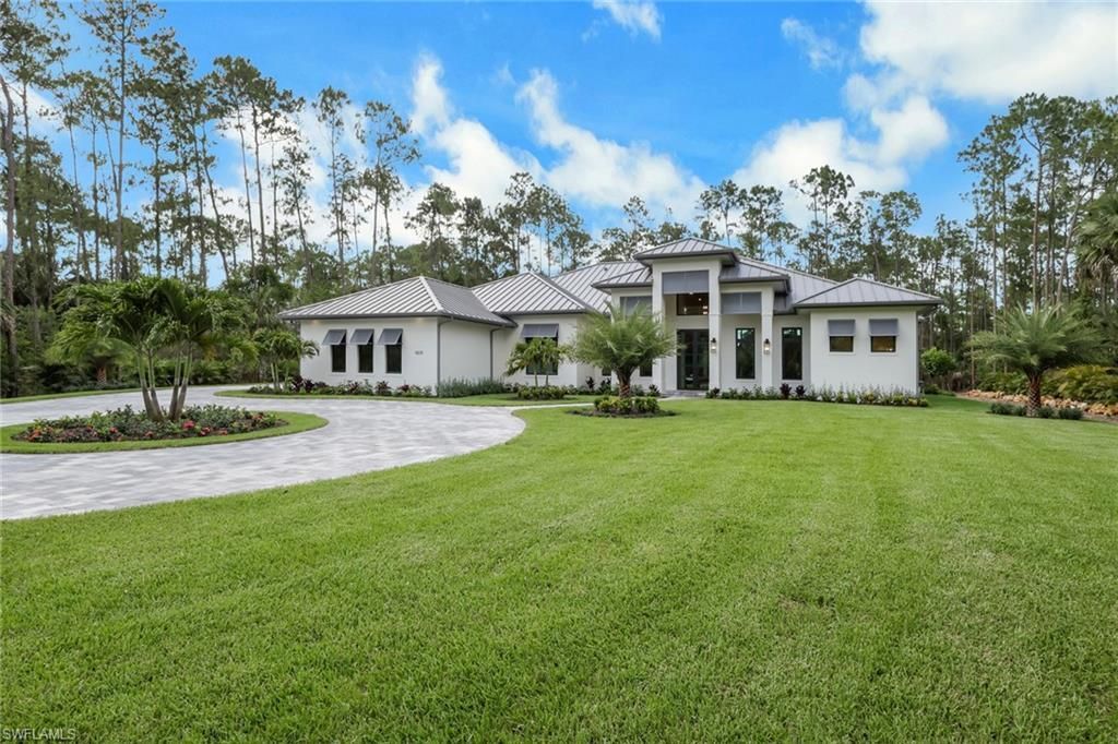 5025 Boxwood Way, Naples, FL 34116 Photo
