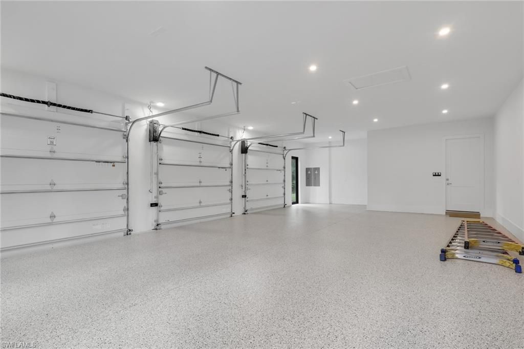 5025 Boxwood Way, Naples, FL 34116 Photo