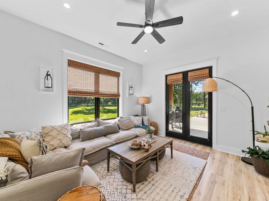 Property Image 42
