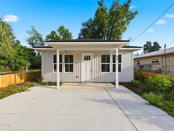848 E 12th Court , Panama City, FL 32401