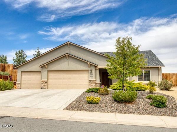 104 Bethpage Road, Dayton, NV 89403