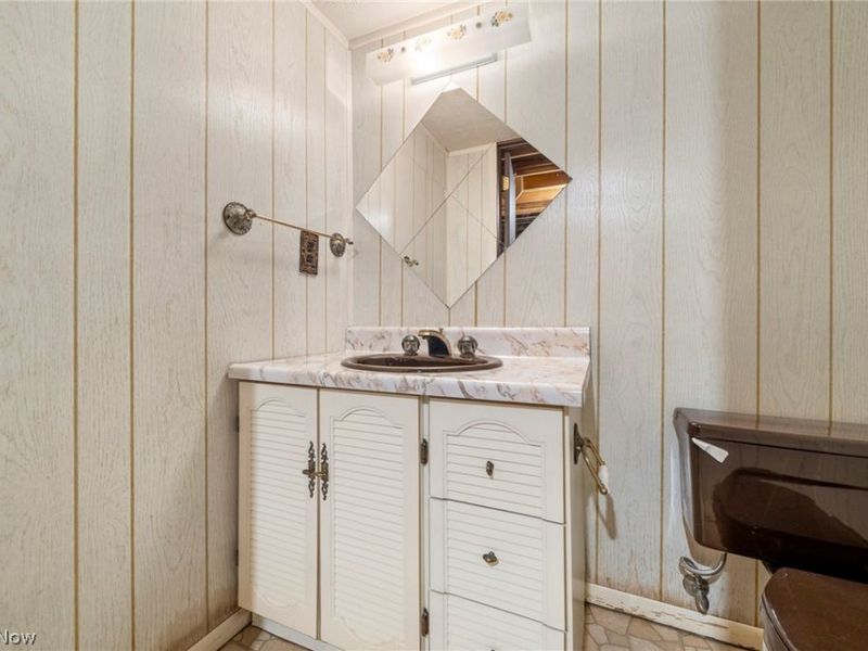 24707 Westwood, Westlake, OH 44145 Photo 39
