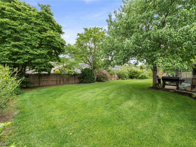 24707 Westwood, Westlake, OH 44145 Photo 45
