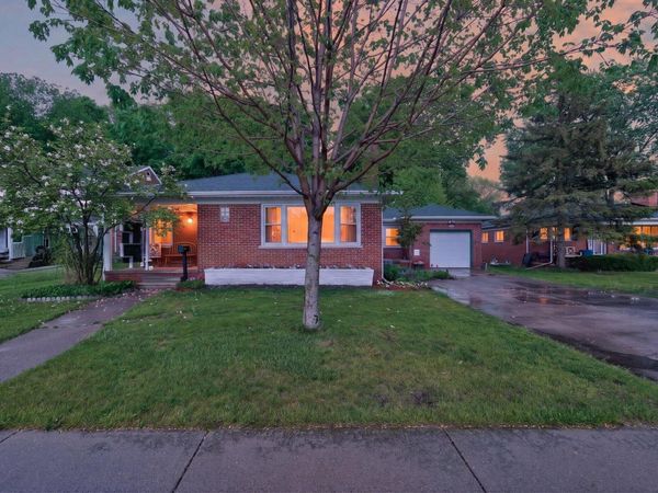 20036 Beech Daly, Redford, MI 48240