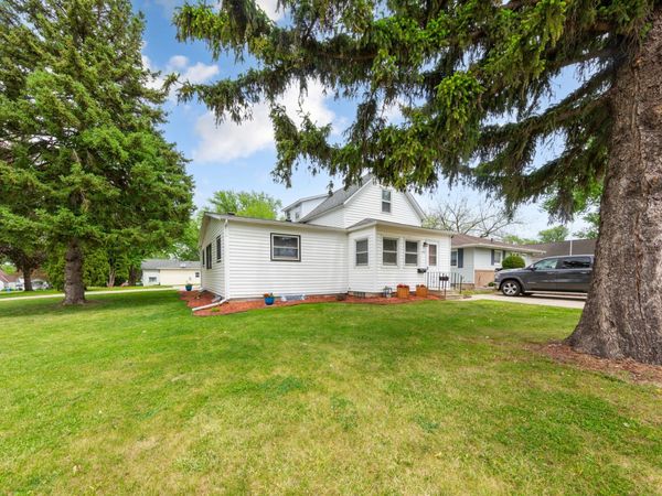 808 E Vine Street, Owatonna, MN 55060