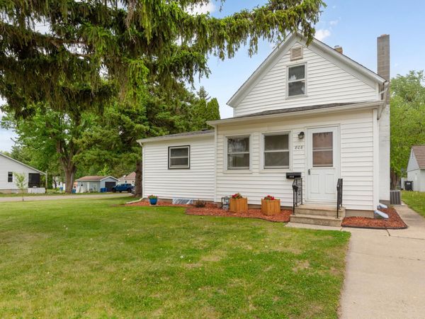 808 E Vine Street, Owatonna, MN 55060