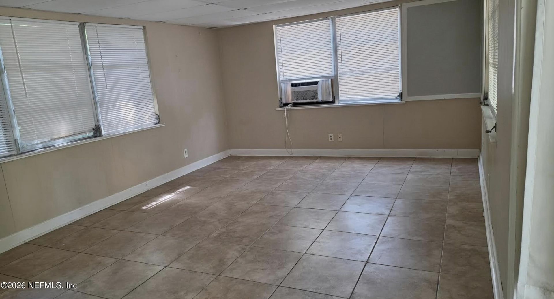 1966 Lakewood Circle S, Jacksonville, FL 32207 Photo