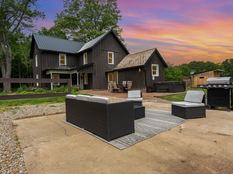 16850 Kreashbaum Road , Rockbridge, OH 43149 Photo 1