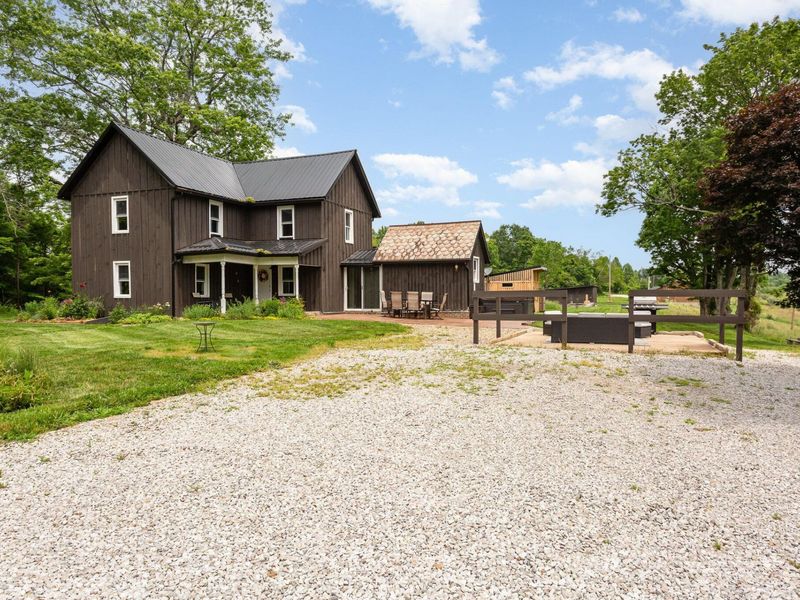 16850 Kreashbaum Road , Rockbridge, OH 43149 Photo 3
