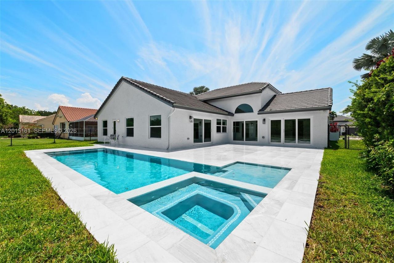 3292 Ridge Trce , Davie, FL 33328 Photo