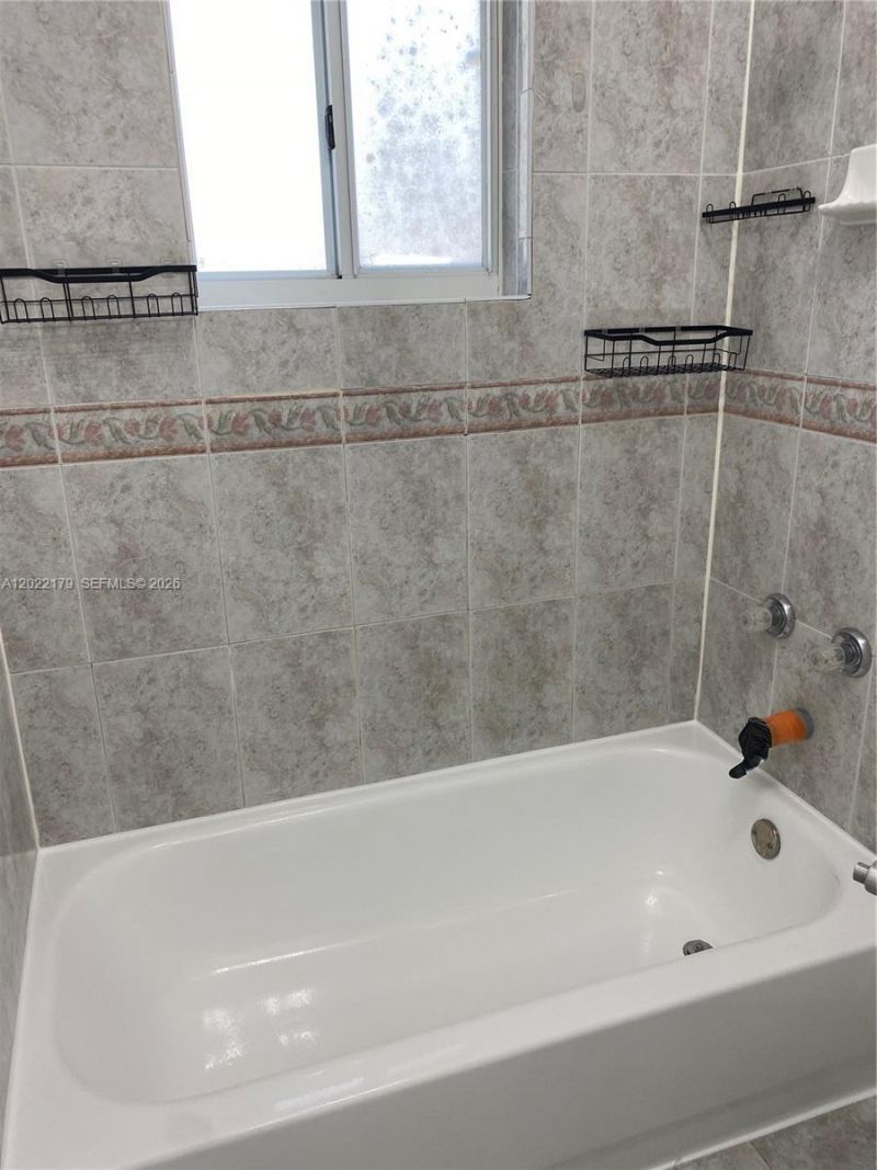 7500 W 20th Ave , Unit 202, Hialeah, FL 33016 Photo