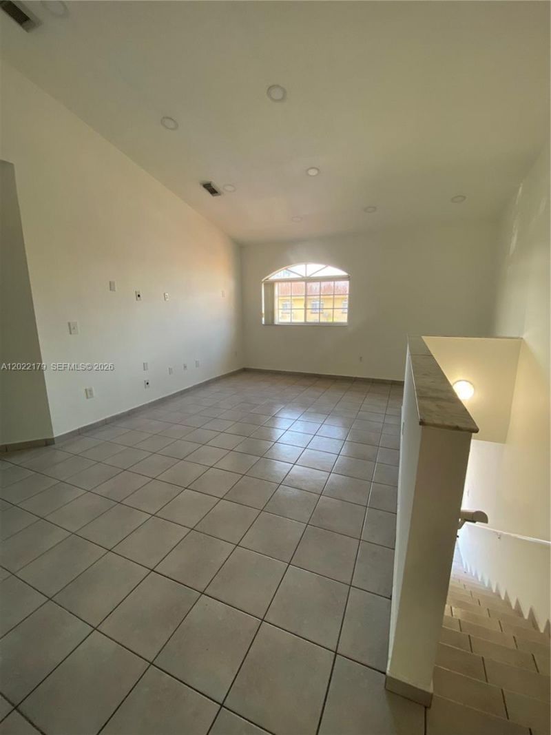 7500 W 20th Ave , Unit 202, Hialeah, FL 33016 Photo
