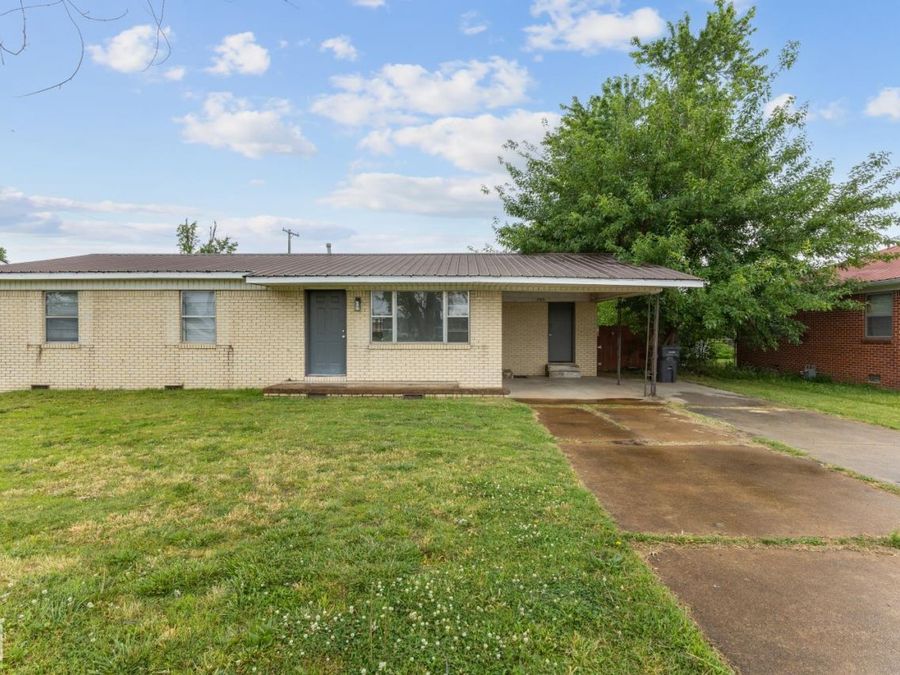 Property Image 1