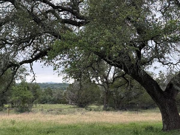 1399 Klett Ranch RD, Johnson City, TX 78636