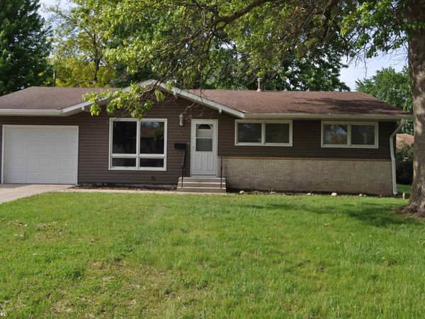 711 20th Street, Carroll, IA 51401