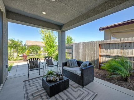 8939 Cerro Vista Dr, El Dorado Hills, CA 95762 Photo