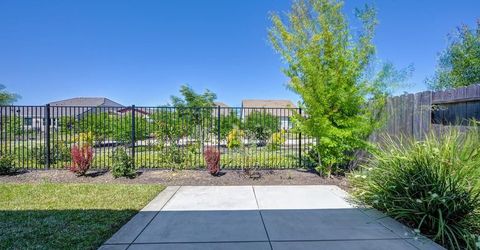8939 Cerro Vista Dr, El Dorado Hills, CA 95762 Photo