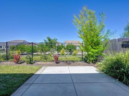 8939 Cerro Vista Dr, El Dorado Hills, CA 95762 Photo
