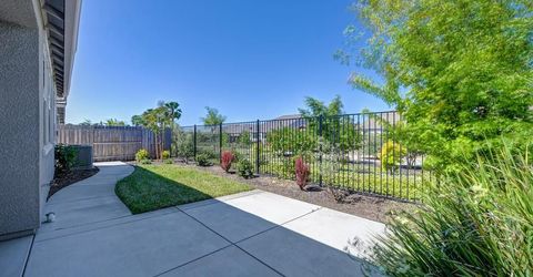 8939 Cerro Vista Dr, El Dorado Hills, CA 95762 Photo