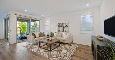 8939 Cerro Vista Dr, El Dorado Hills, CA 95762 Photo