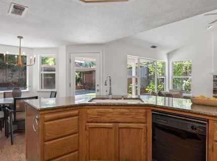 1582 Misty Wood Dr, Roseville, CA 95747 Photo