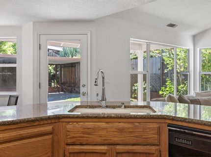 1582 Misty Wood Dr, Roseville, CA 95747 Photo