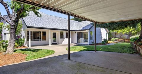 1582 Misty Wood Dr, Roseville, CA 95747 Photo