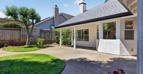 1582 Misty Wood Dr, Roseville, CA 95747 Photo