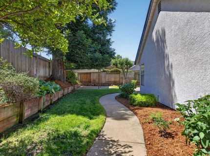 1582 Misty Wood Dr, Roseville, CA 95747 Photo