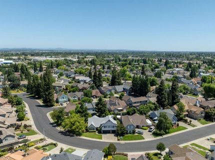 1582 Misty Wood Dr, Roseville, CA 95747 Photo