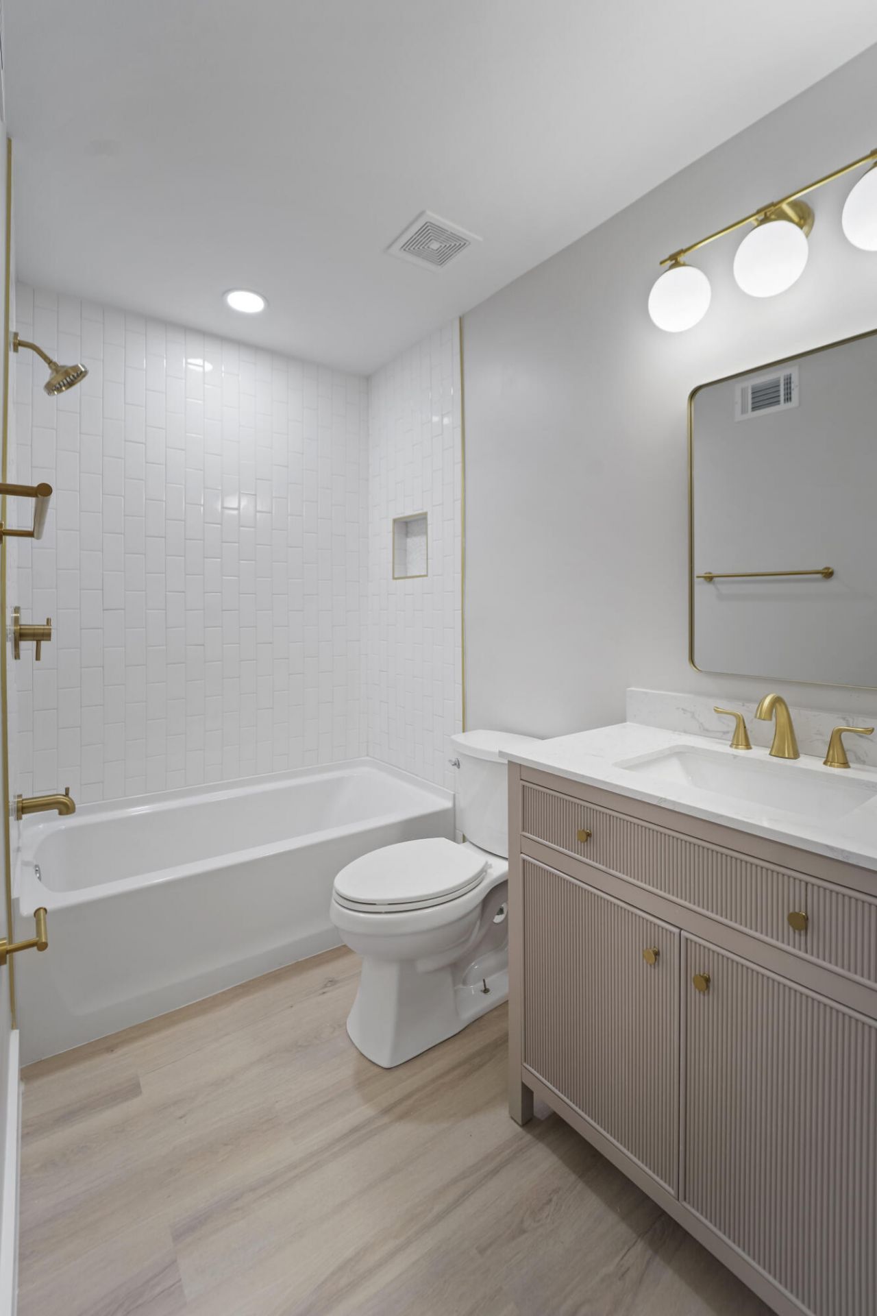 415 Parkdale Drive Photo 28