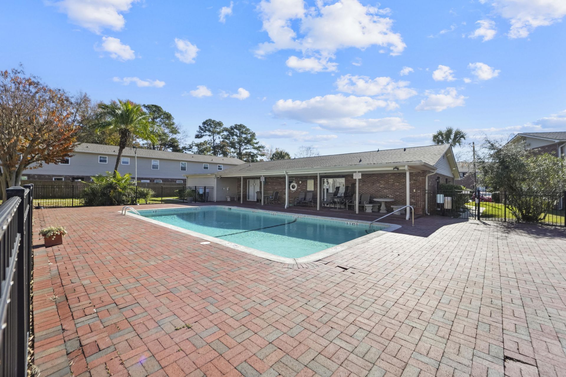 415 Parkdale Drive Photo 40