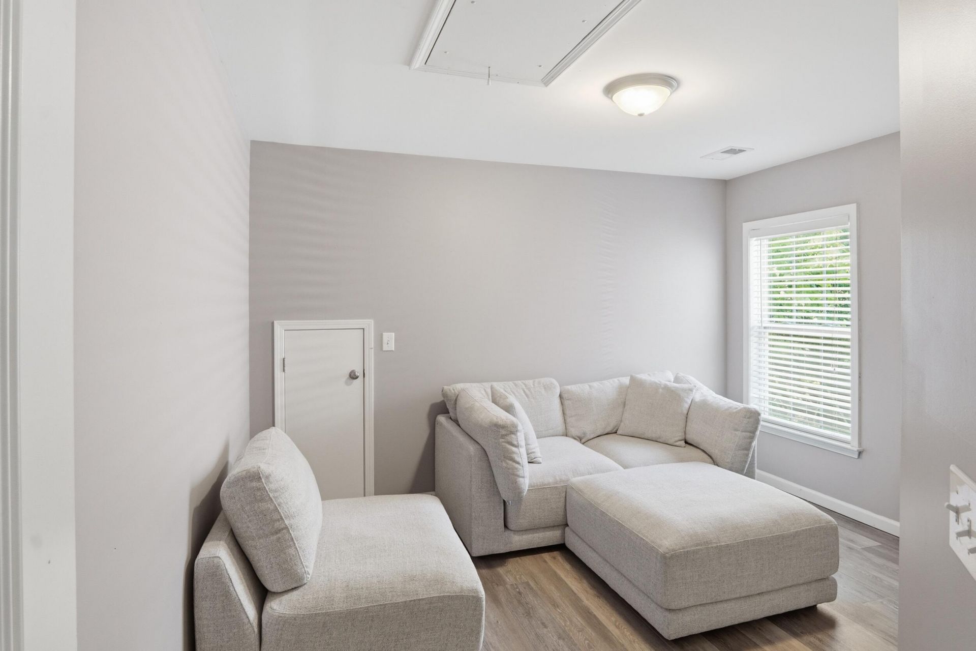 8511 Marsh Overlook Photo 38
