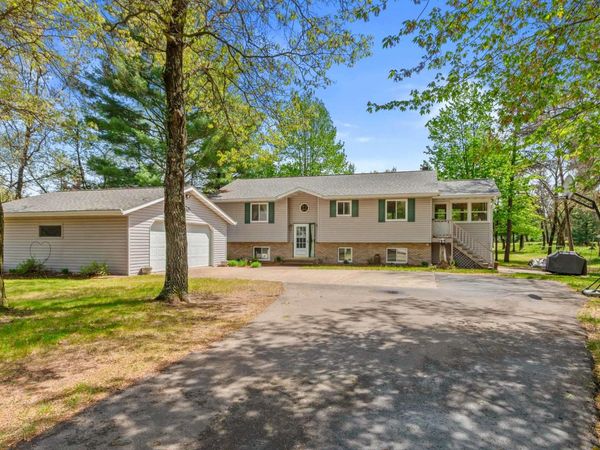 450 St Andrews Trail, Nekoosa, WI 54457