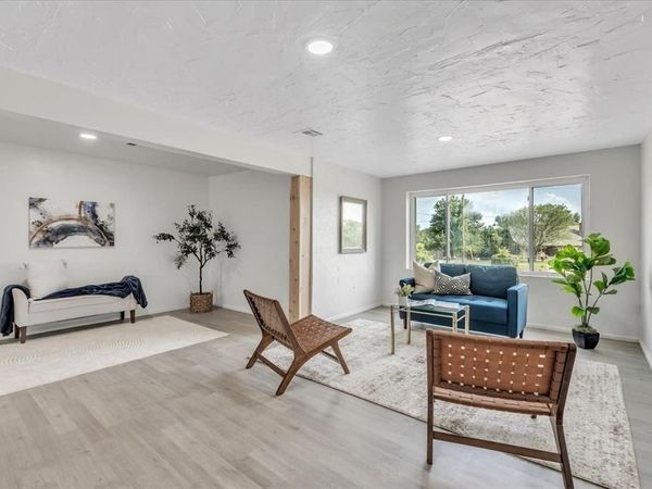 7400 Lakewood Drive, Mustang, OK 73064