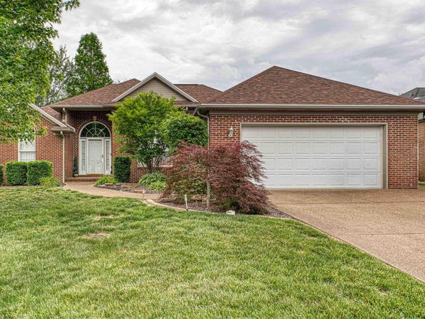 2741 Beaumont Drive, Evansville, IN 47725