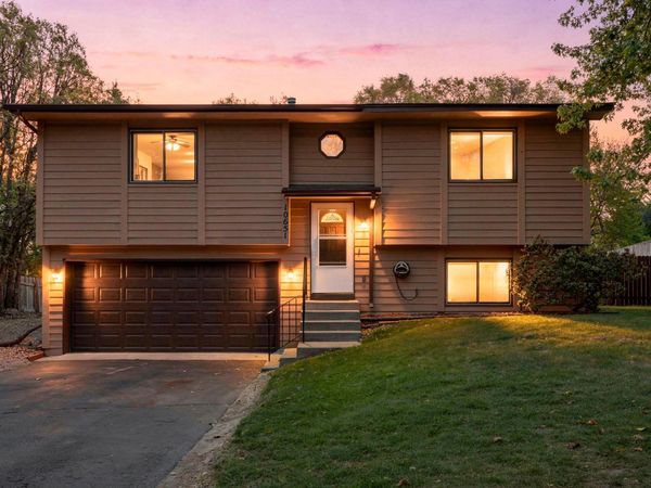 10651 Goldenrod Street NW, Coon Rapids, MN 55448