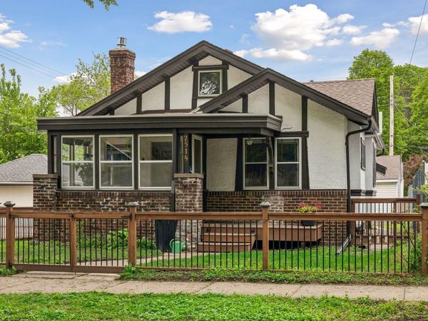 2514 Hayes Street NE, Minneapolis, MN 55418
