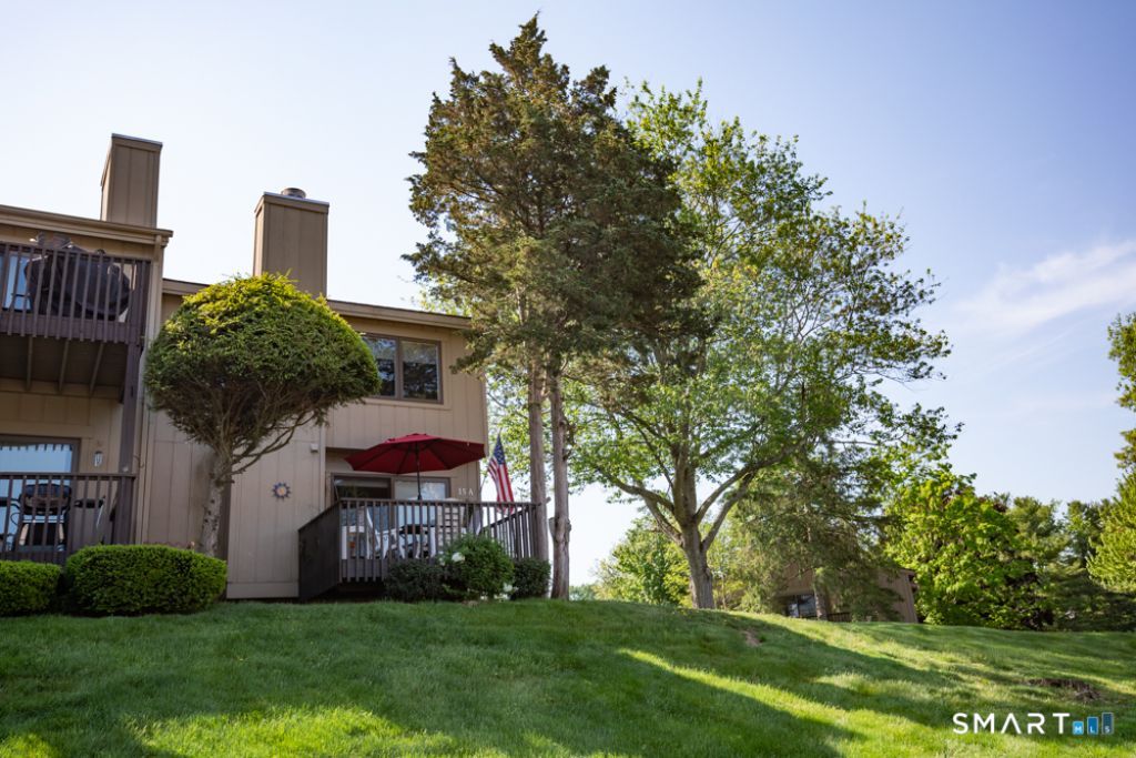 15 Pilgrim, Unit A, Wallingford, CT 06492 Main Photo