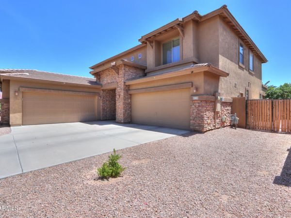 265 W BLUE LAGOON Drive, Casa Grande, AZ 85122
