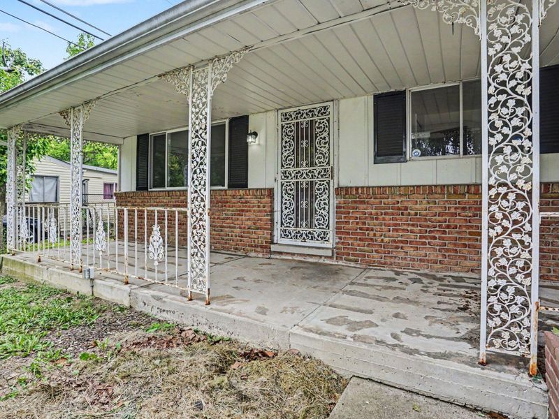 3241 Haskell Drive , Columbus, OH 43219 Photo 4