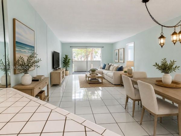 300 Galen Dr, Unit 206, Key Biscayne, FL 33149