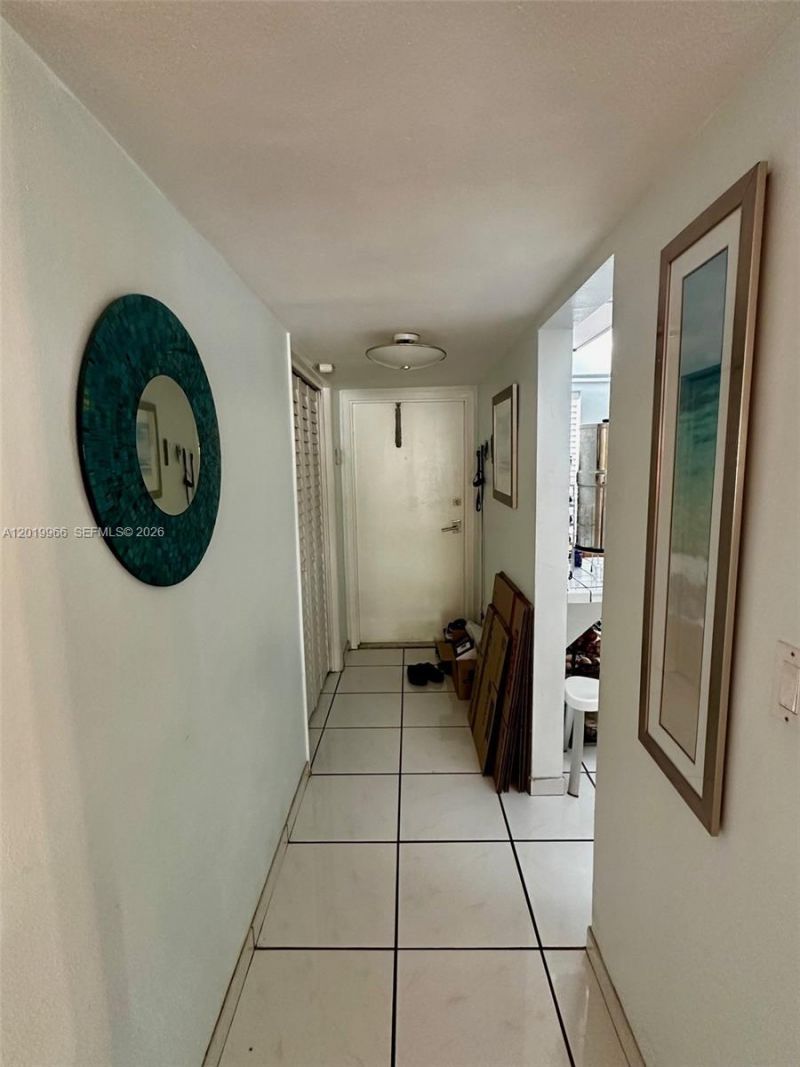 300 Galen Dr, Unit 206, Key Biscayne, FL 33149 Photo
