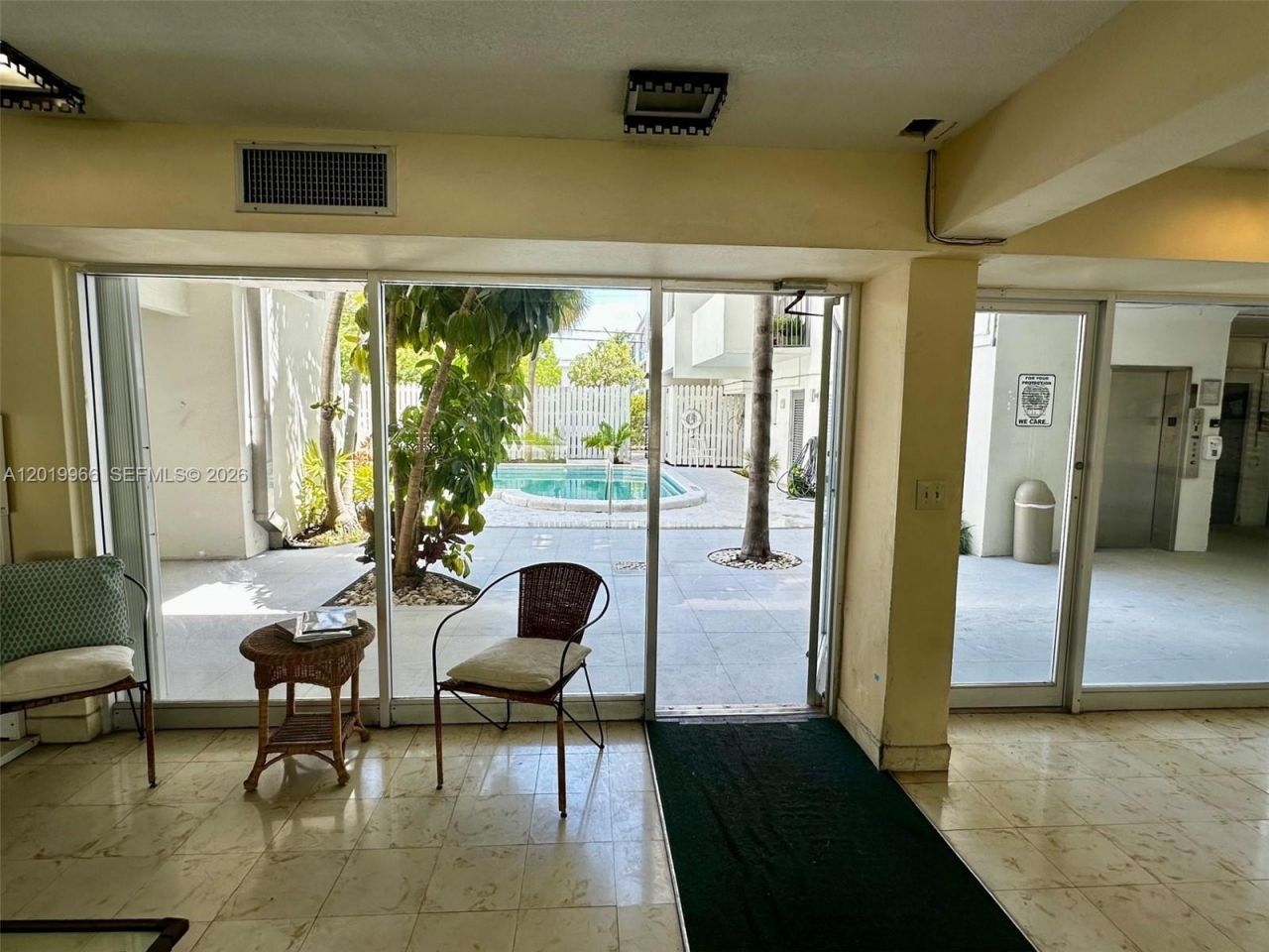 300 Galen Dr, Unit 206, Key Biscayne, FL 33149 Photo
