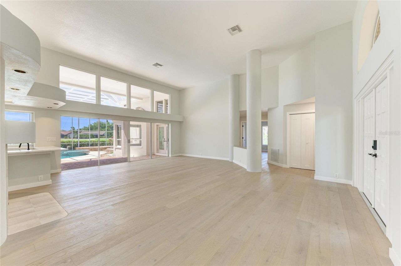 4268 Las Palmas Way, Sarasota, FL 34238 Photo
