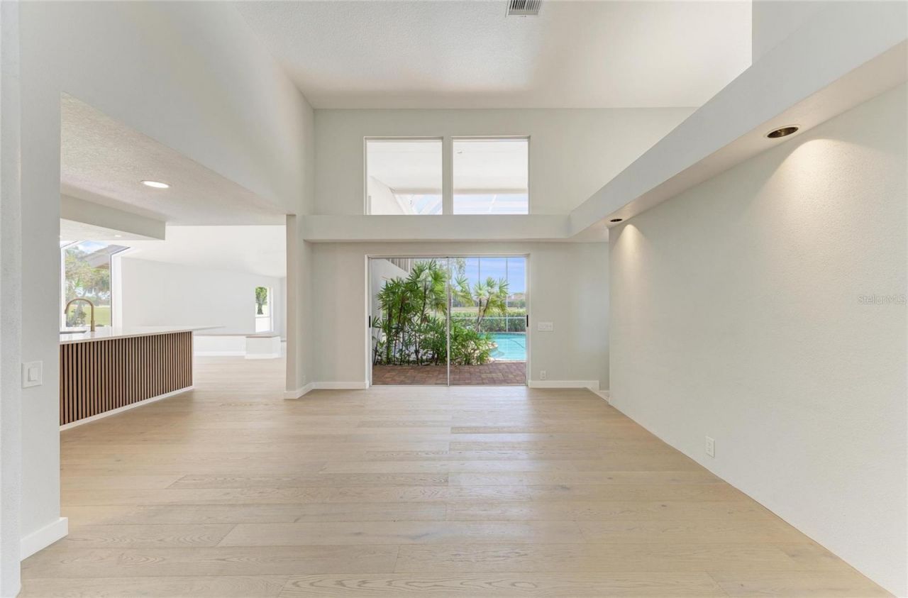 4268 Las Palmas Way, Sarasota, FL 34238 Photo