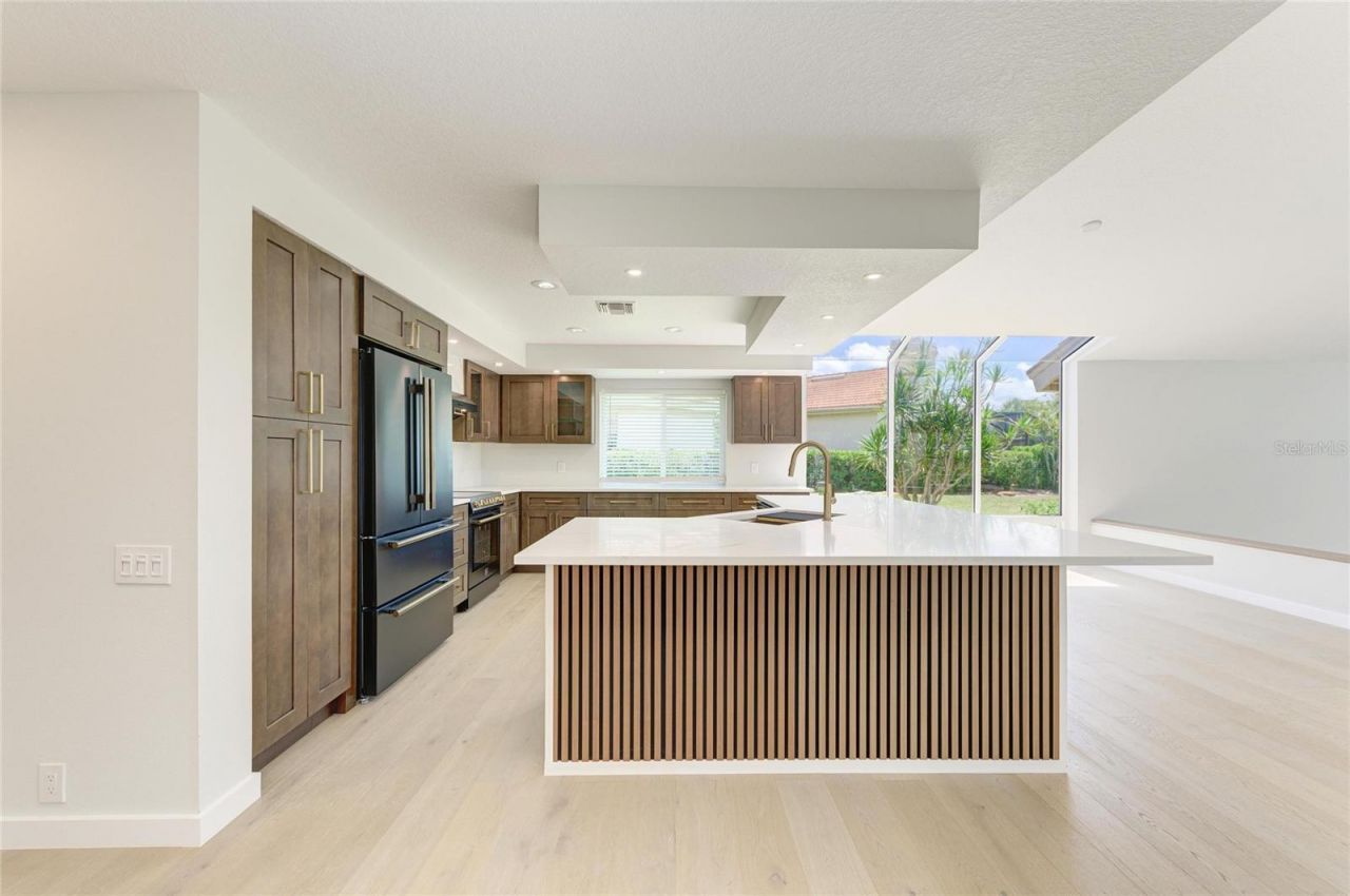 4268 Las Palmas Way, Sarasota, FL 34238 Photo