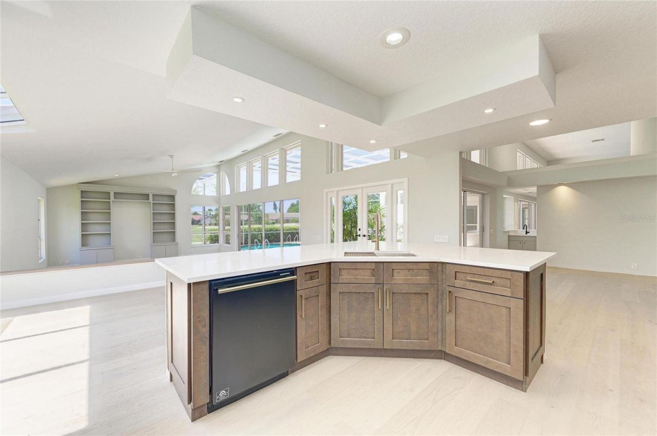 4268 Las Palmas Way, Sarasota, FL 34238 Photo
