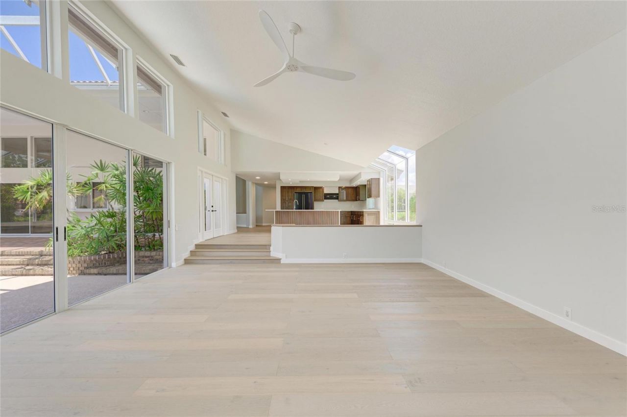4268 Las Palmas Way, Sarasota, FL 34238 Photo